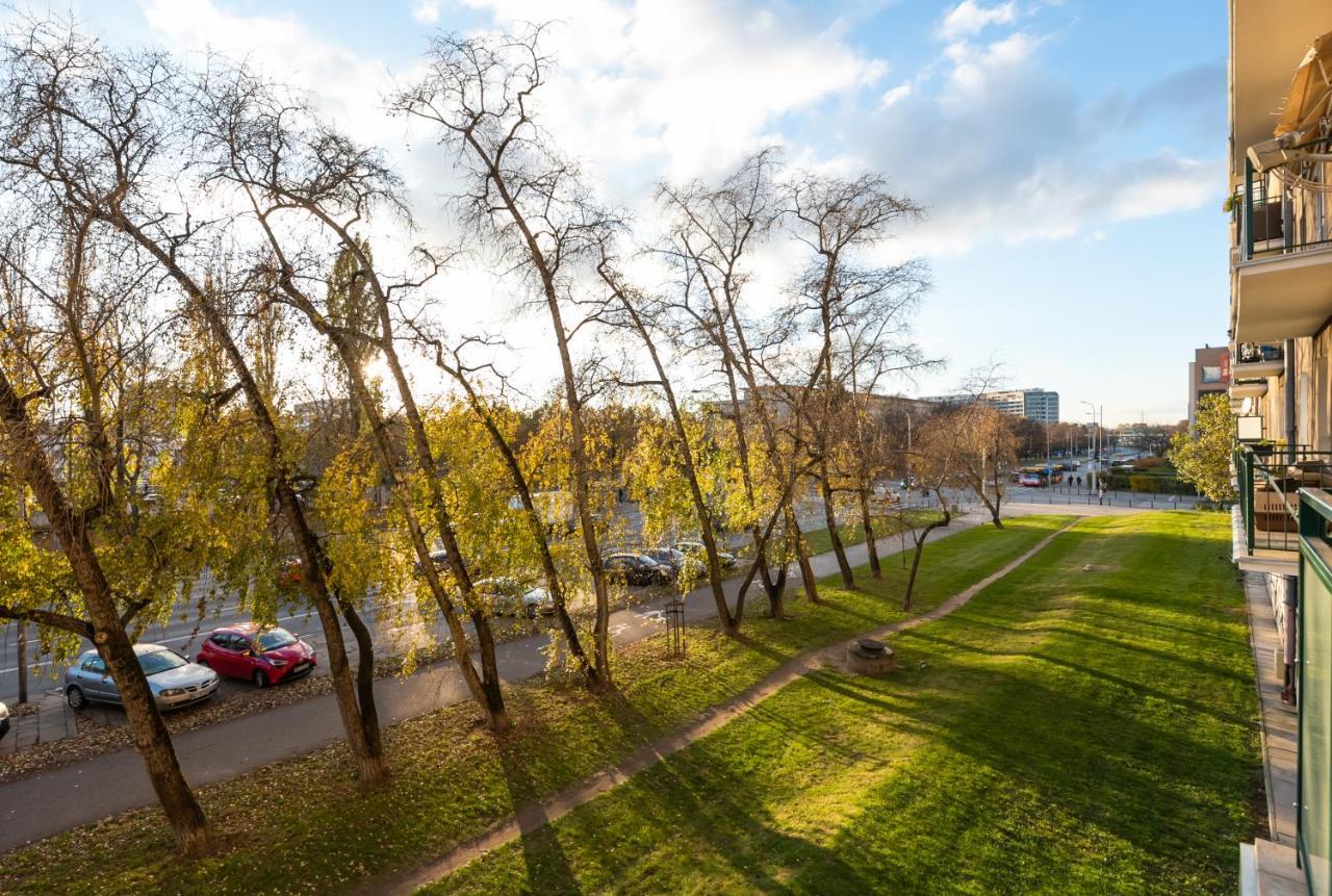Ochota Sunny Apartment Warsawa Bagian luar foto