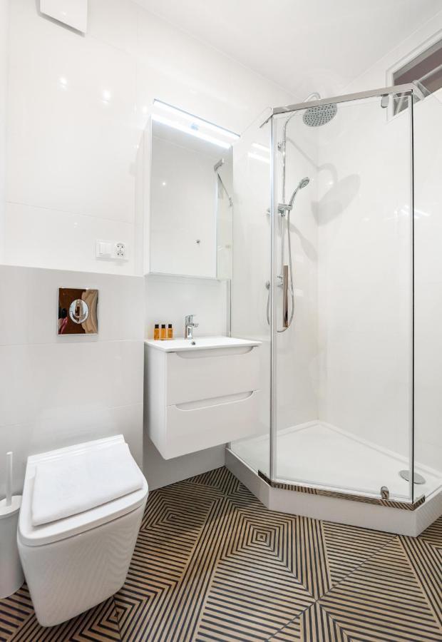 Ochota Sunny Apartment Warsawa Bagian luar foto